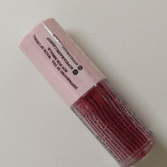 Sophia & mabelle tinted lip oil - Picture 3 of 4